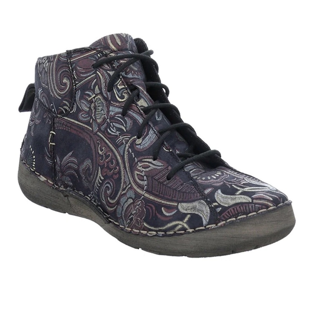 JOSEF SEIBEL Women’s Fergey 97 lace up boot